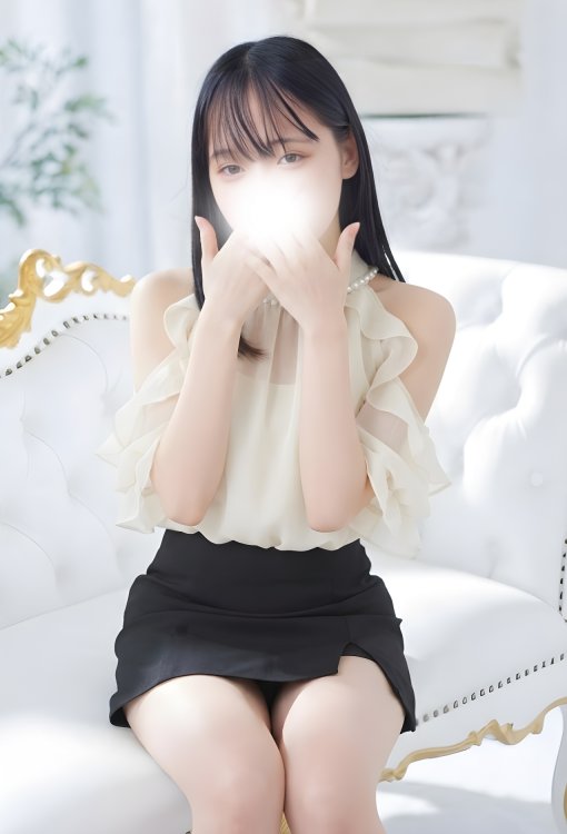 南　るるさん