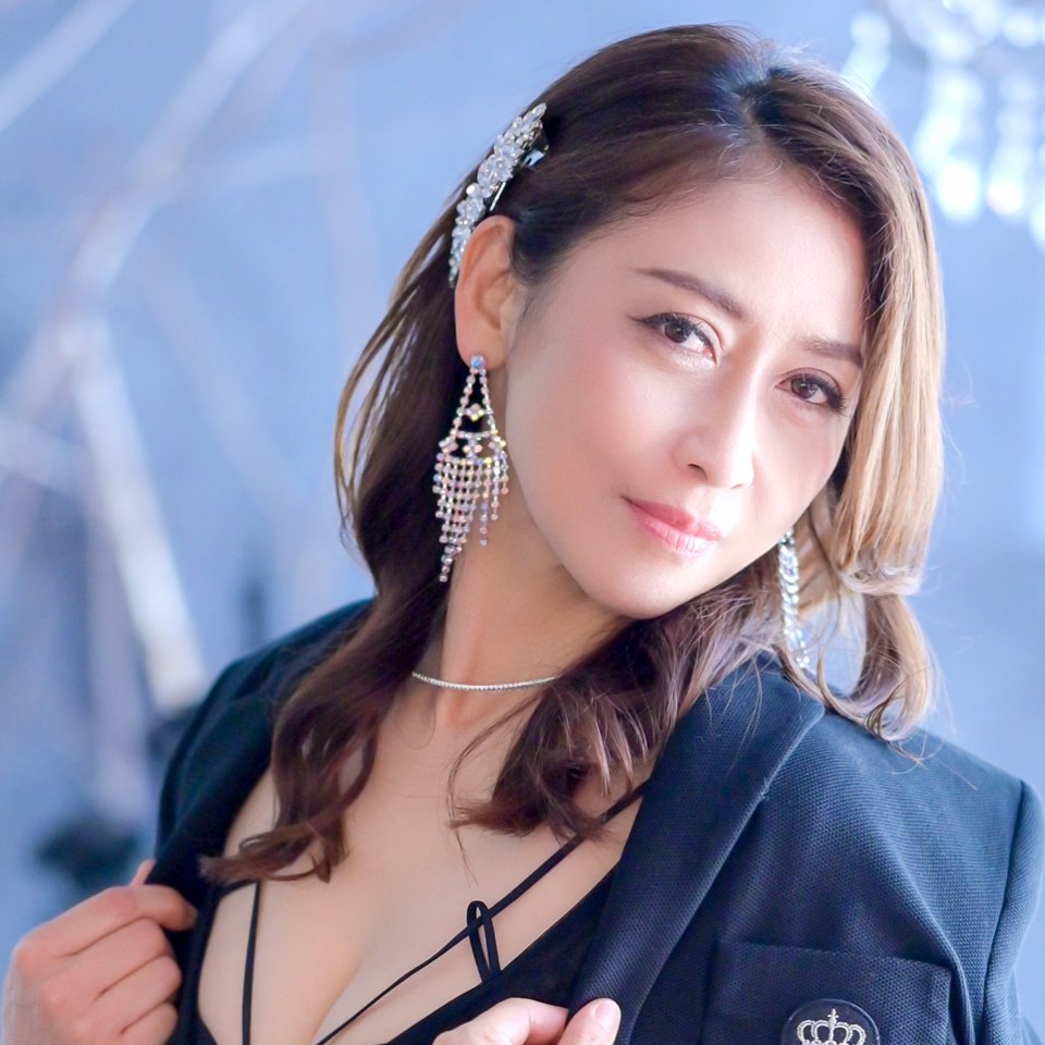 平子　れんさん